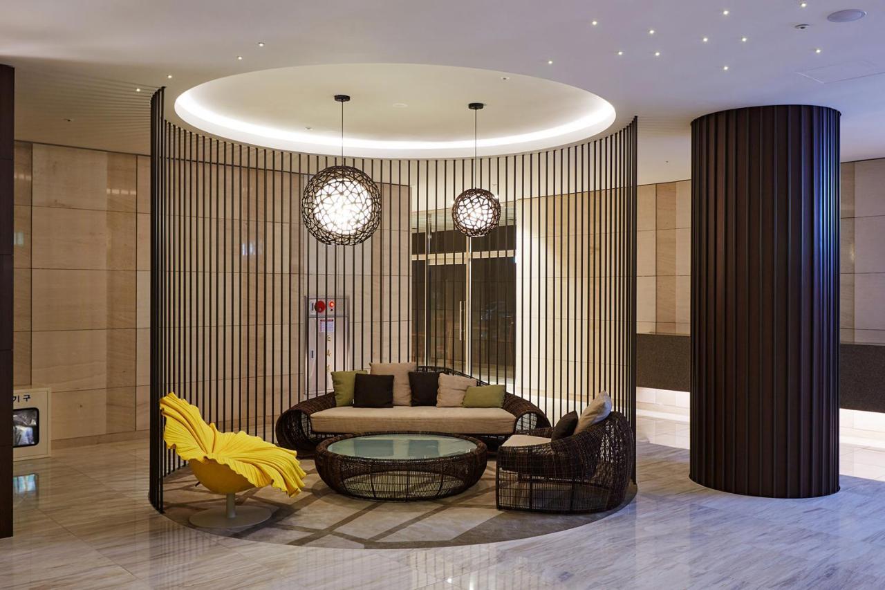 Saint Beach Hotel Jeju Bagian luar foto